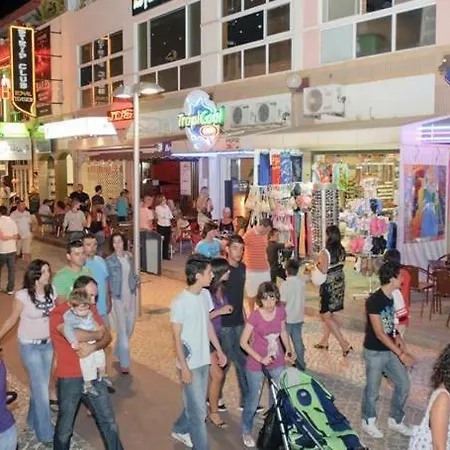 Apartamento Edificio Safira Da Rocha Portimão